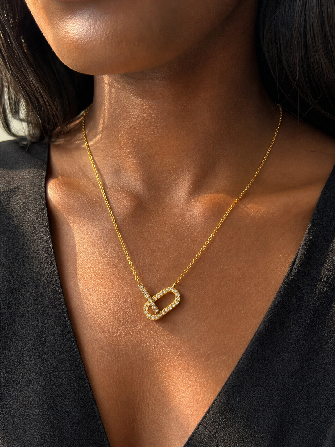 Ade Necklace (Full Crystal Link)
