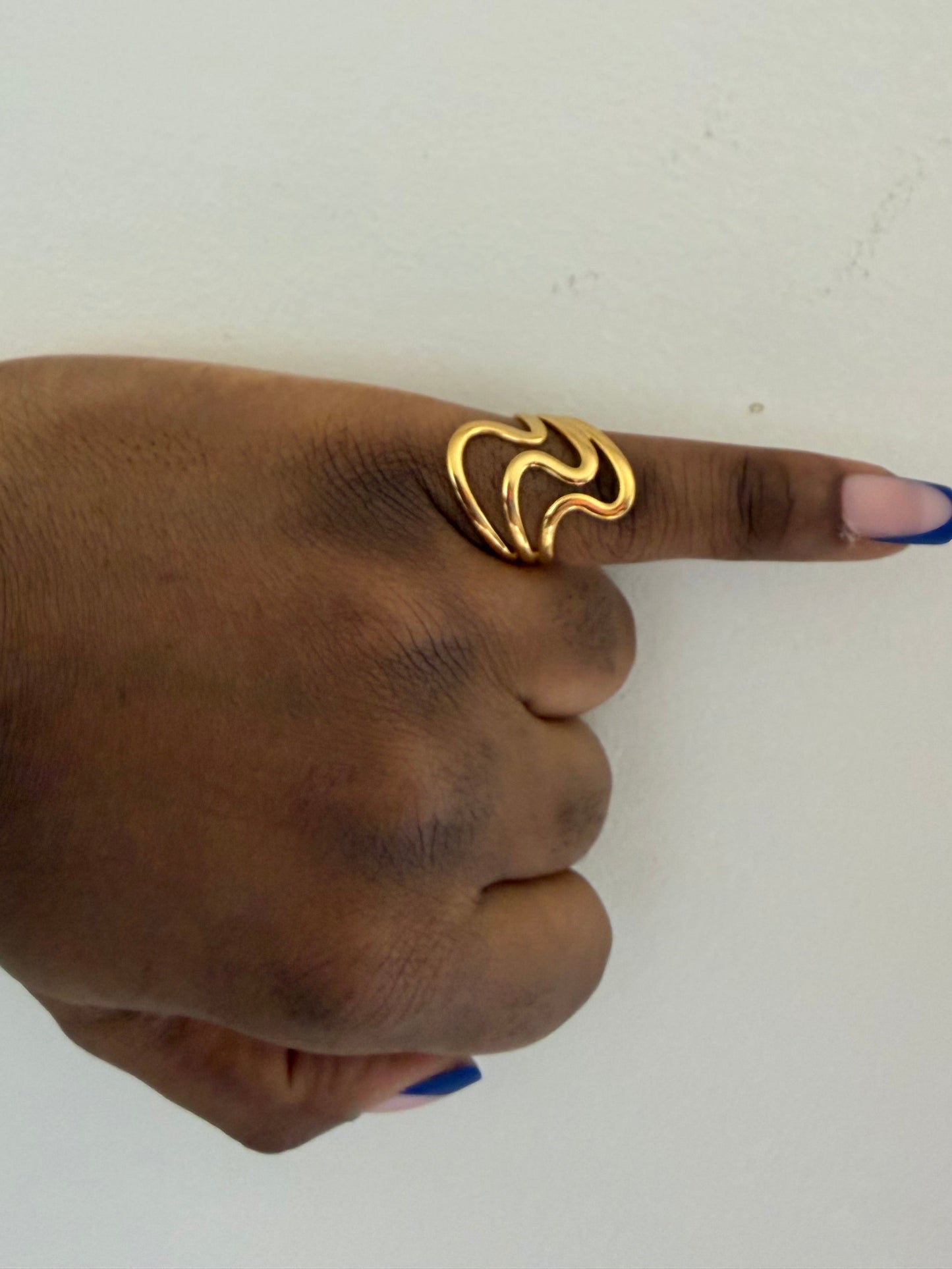 Ewa Wave Ring