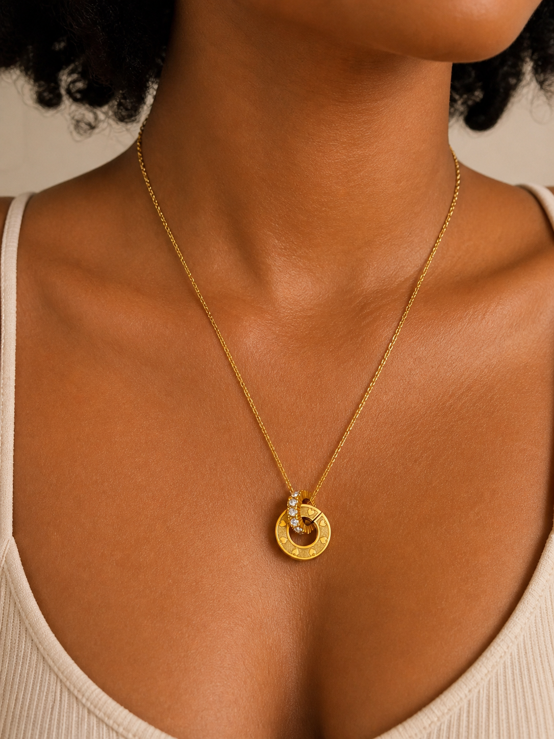 Adun Necklace (Crystal Bar)