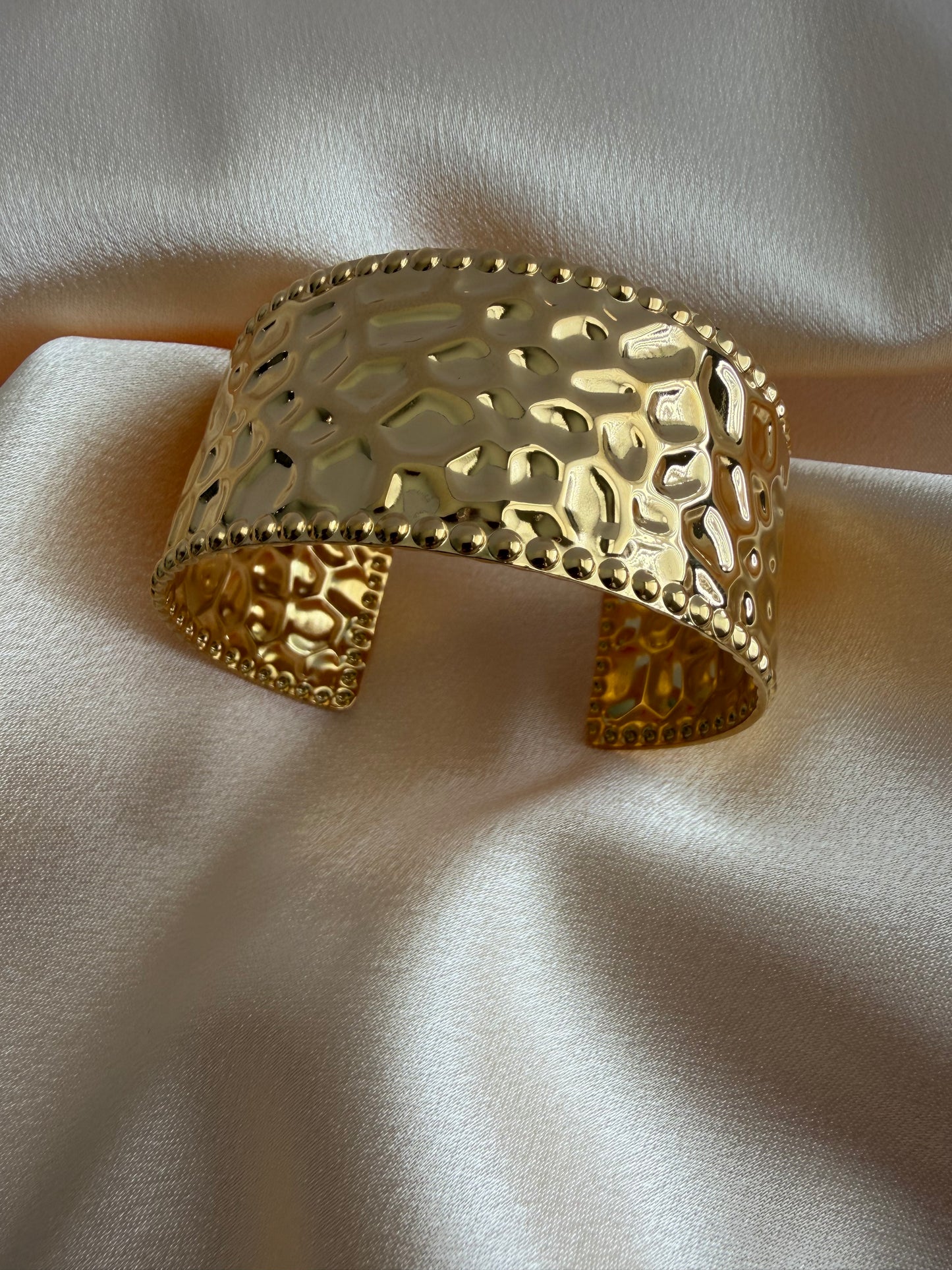 Ade Cuff-Textured Gold
