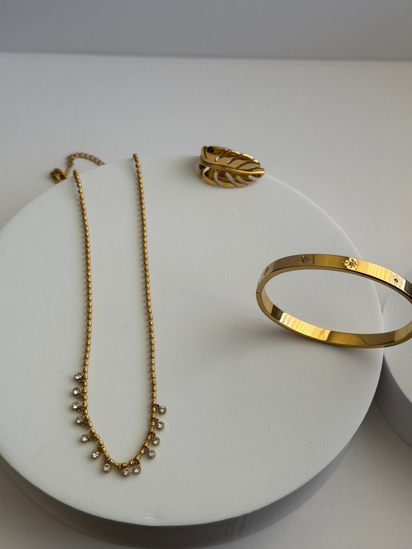 Adun drop Necklace(Drape)