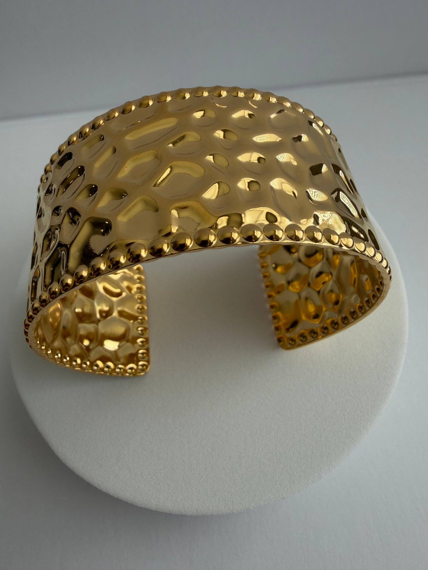 Ade Cuff-Textured Gold