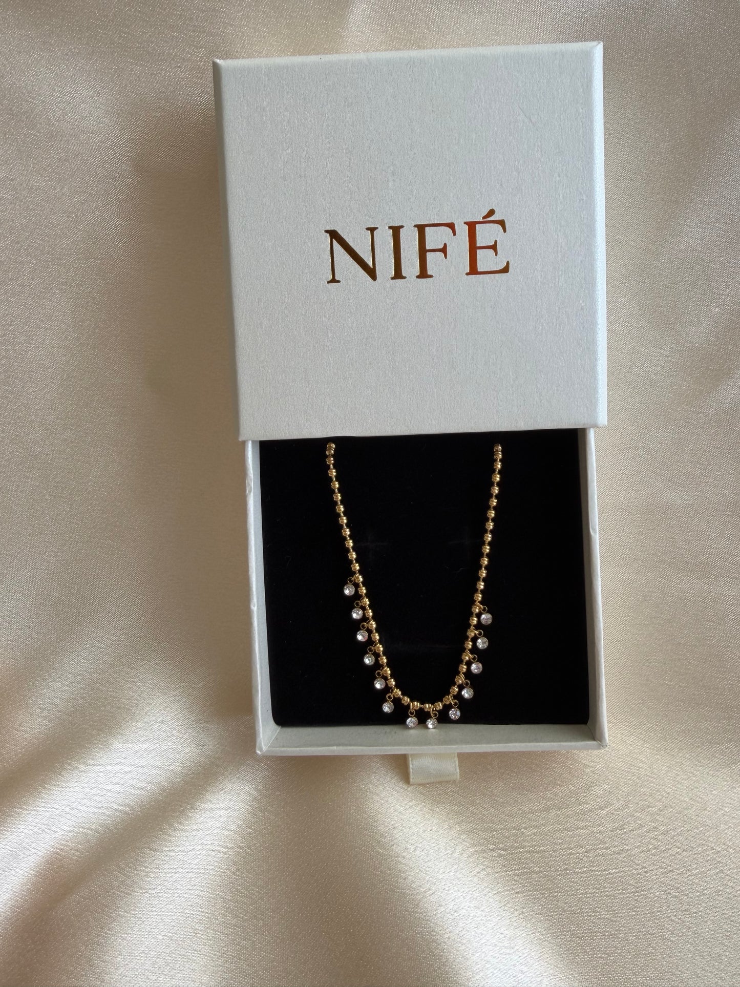 Adun drop Necklace(Drape)