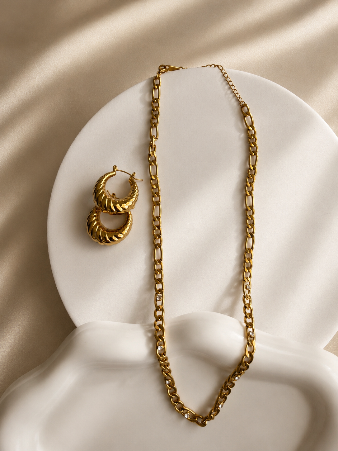 Ara Chain Necklace (Crystal Curb)