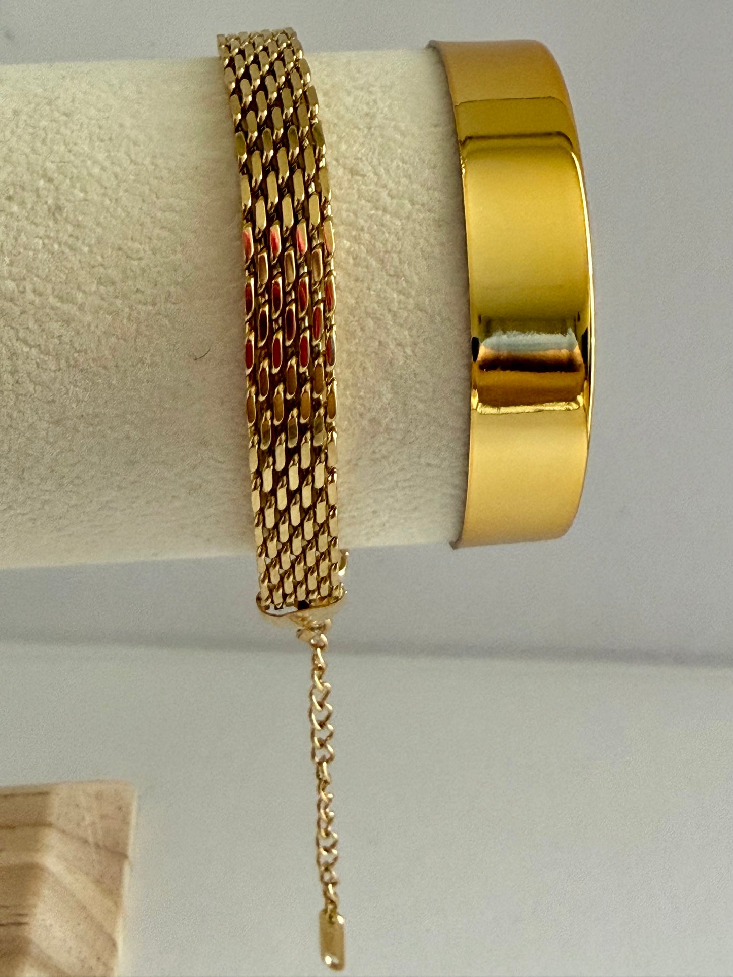 Ola Mesh Bracelet