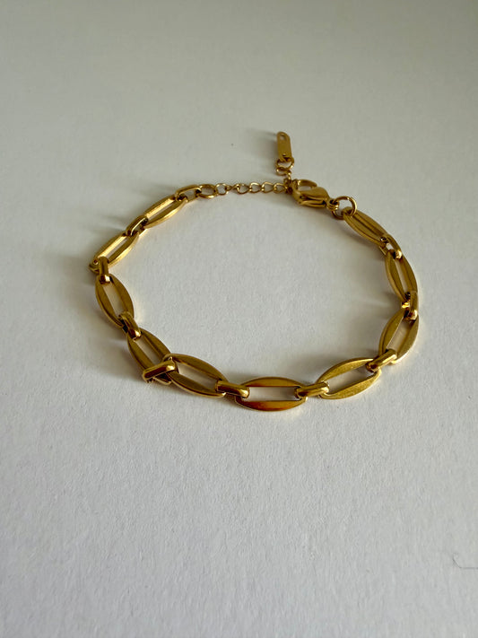 Ara Link Bracelet